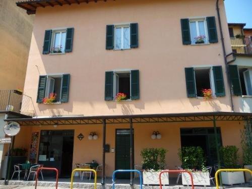 Da Laura Bed and Breakfast Brunate Exterior foto